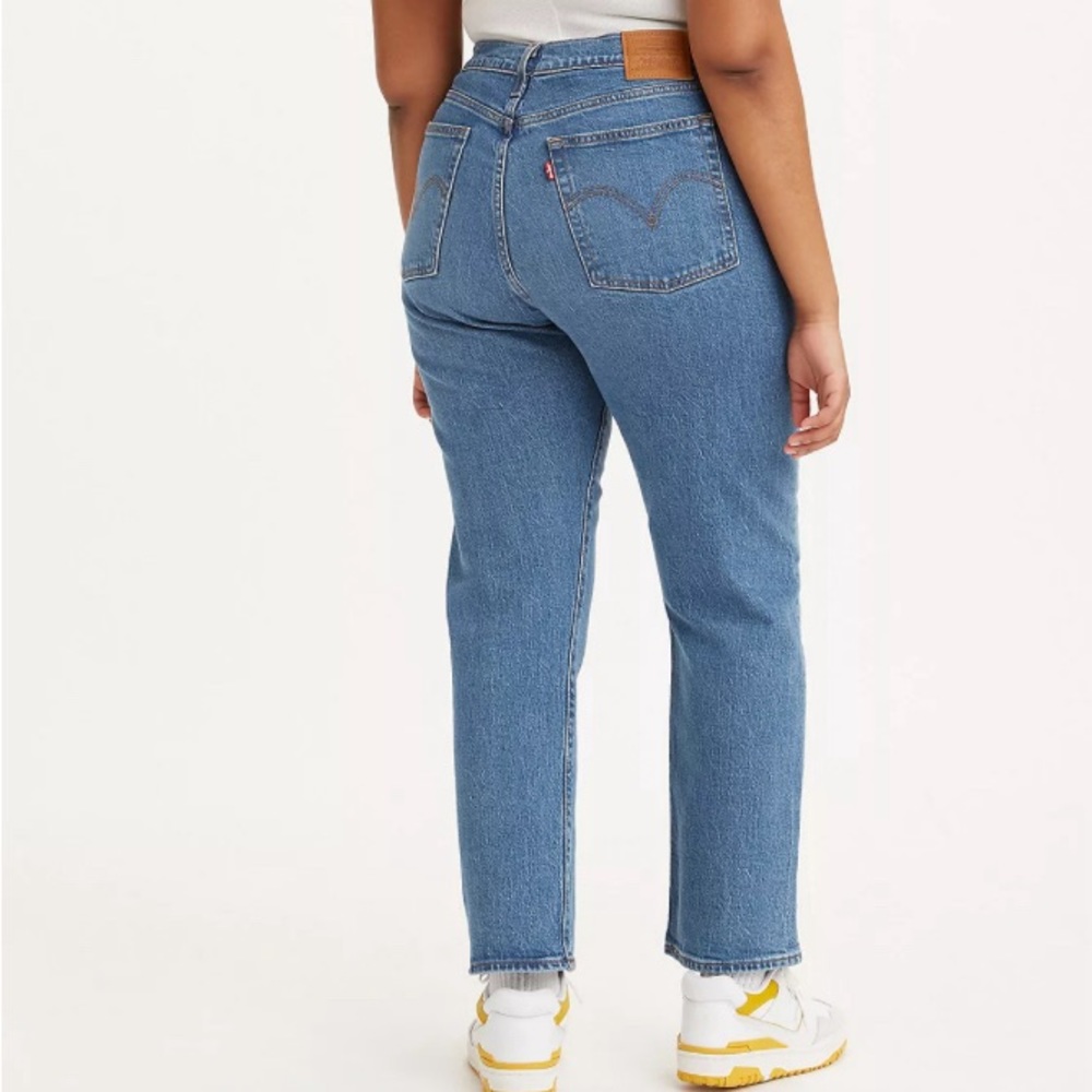 Levi’s Wedgie Straight size 30